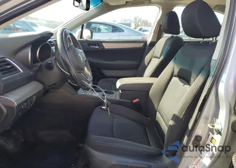 2015 Subaru Legacy 2.5I Premium z USA, uszkodzony, nr VIN 4S3BNAD68F3018770